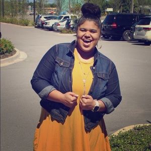 Meet your Posher, Ebone